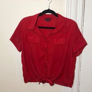 Red short sleeved top with front tie